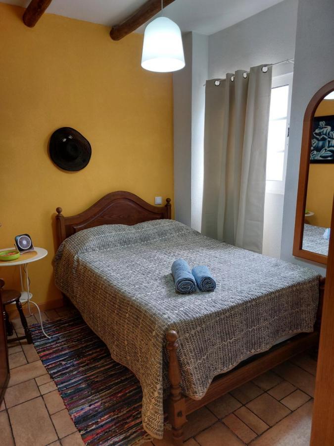 Casa 563 With Indoor Bathroom And Small Kitchen Вила Нова ди Гая Екстериор снимка
